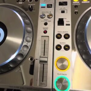 Pioneer CDJ 2000 NXS1 zilver